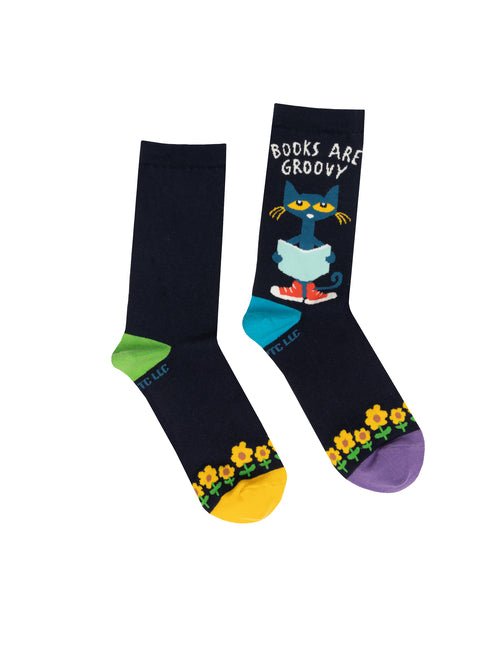 Pete the Cat: Books Are Groovy Socks - Large - Ingram
